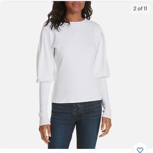 Veronica Beard White ribbed sweater with pour sleeves, size small